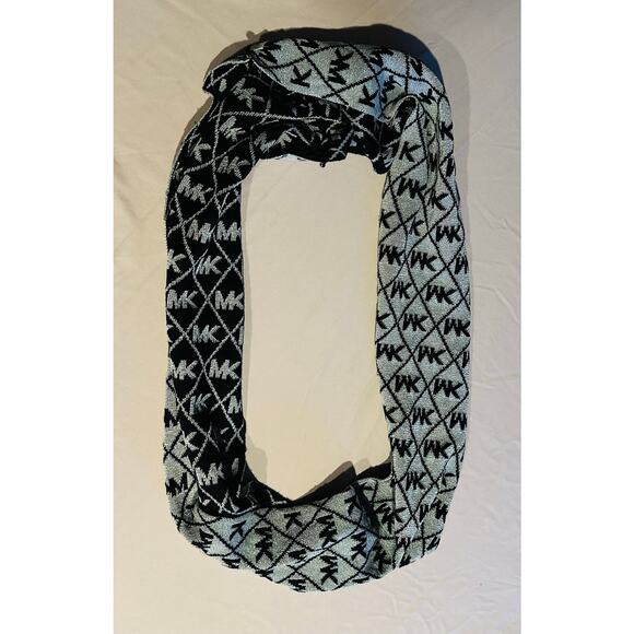 Michael Kors Infinity Scarf Black Sparkling Silver Gray MK Logo winter designer - Picture 1 of 6
